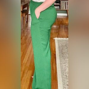 Kelly Green flowy pants